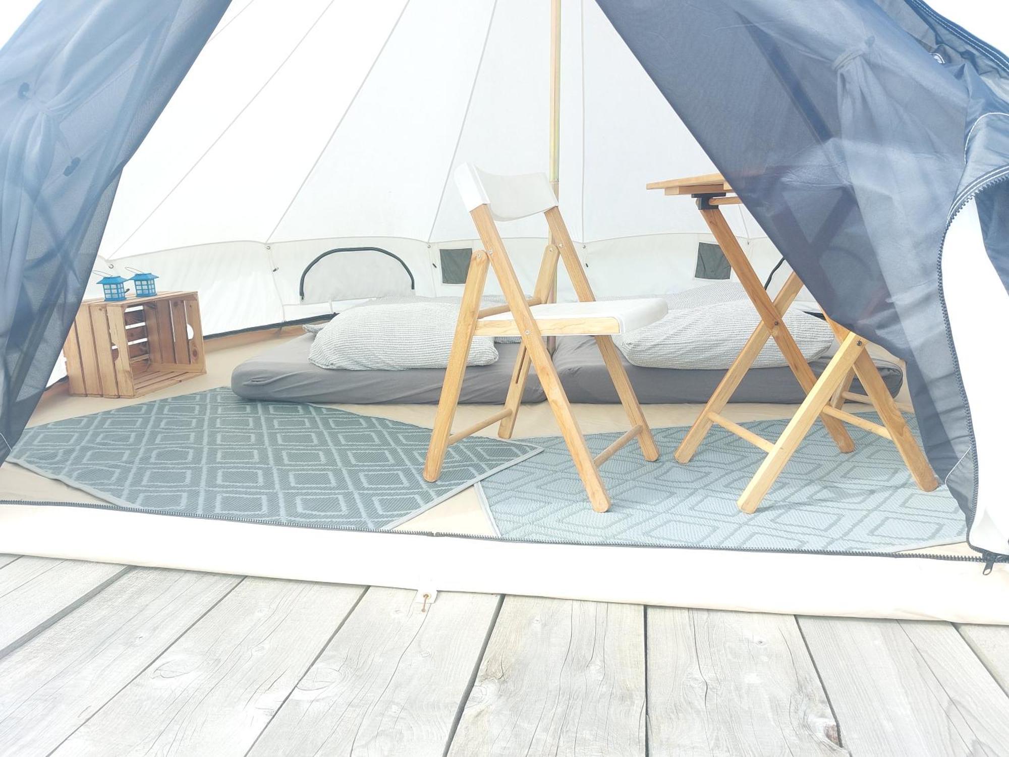 Autark Clamping Camp Hotel Durrhennersdorf Екстериор снимка